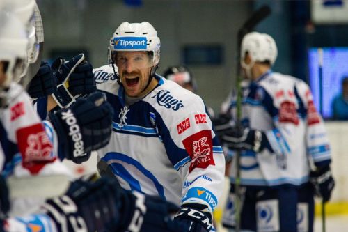 Jakub Koreis se raduje během zápasu v dresu HC Plzeň