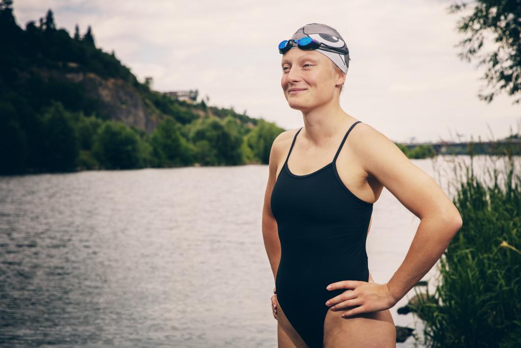 Nikola Hájková, plavání