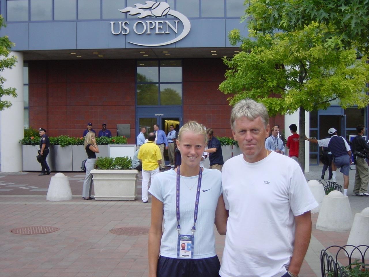 Dája Bedáňová se svým otcem na US Open