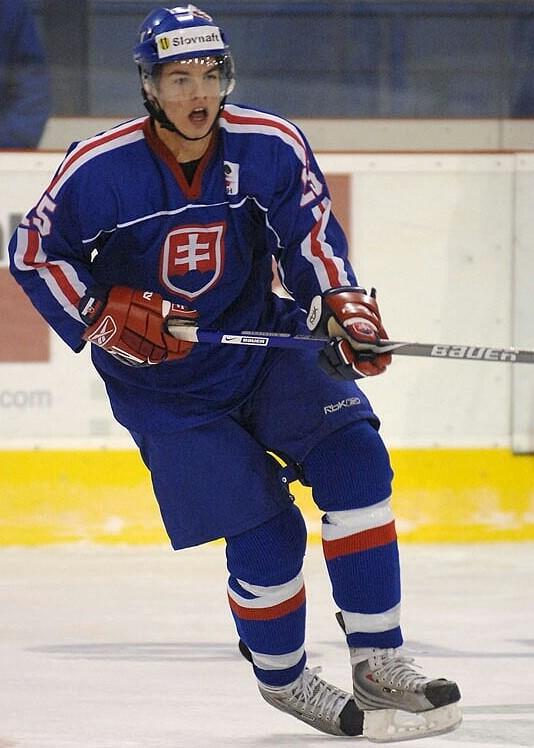 Ondrej Rusnák, lední hokej