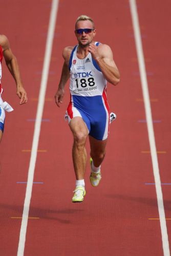 Tomáš Dvořák během běžeckého závodu.